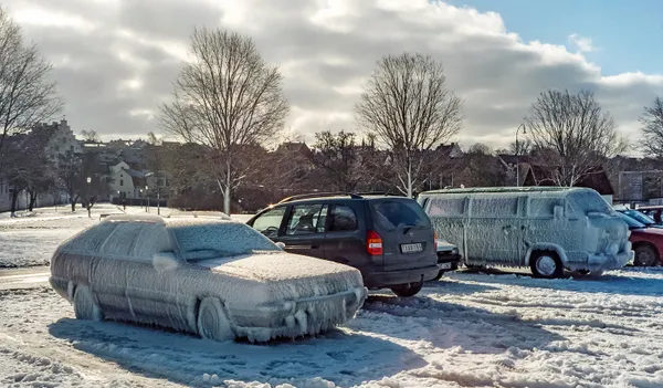 East Side Milwaukee Service Pipe Leak Leaves Cars Frozen in Ice, Complicating Repairs and Street Access