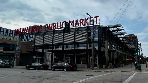 Milwaukee’s Jan. 29–Feb. 1 weekend calendar spans theater, music, comedy, sports and makers markets