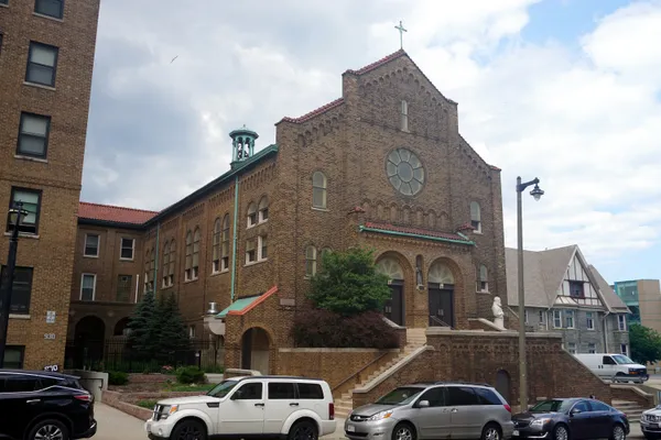 St. Ben’s Winter Warming Center expands to 24-hour operations in Milwaukee through January 25