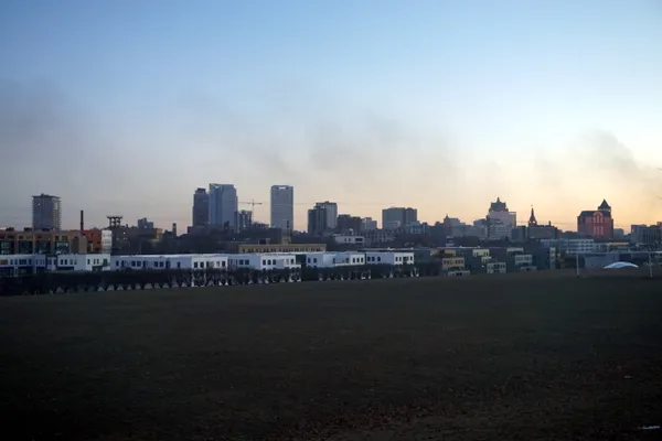 Trade Winds and Winter Rhythms: Your Milwaukee Morning Briefing